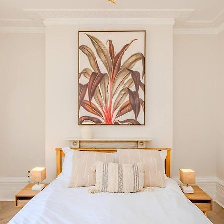 Beautiful Sea View I Spacious One Bed Room Flat I Sleep 4 Guests Bp2 Brighton Kültér fotó